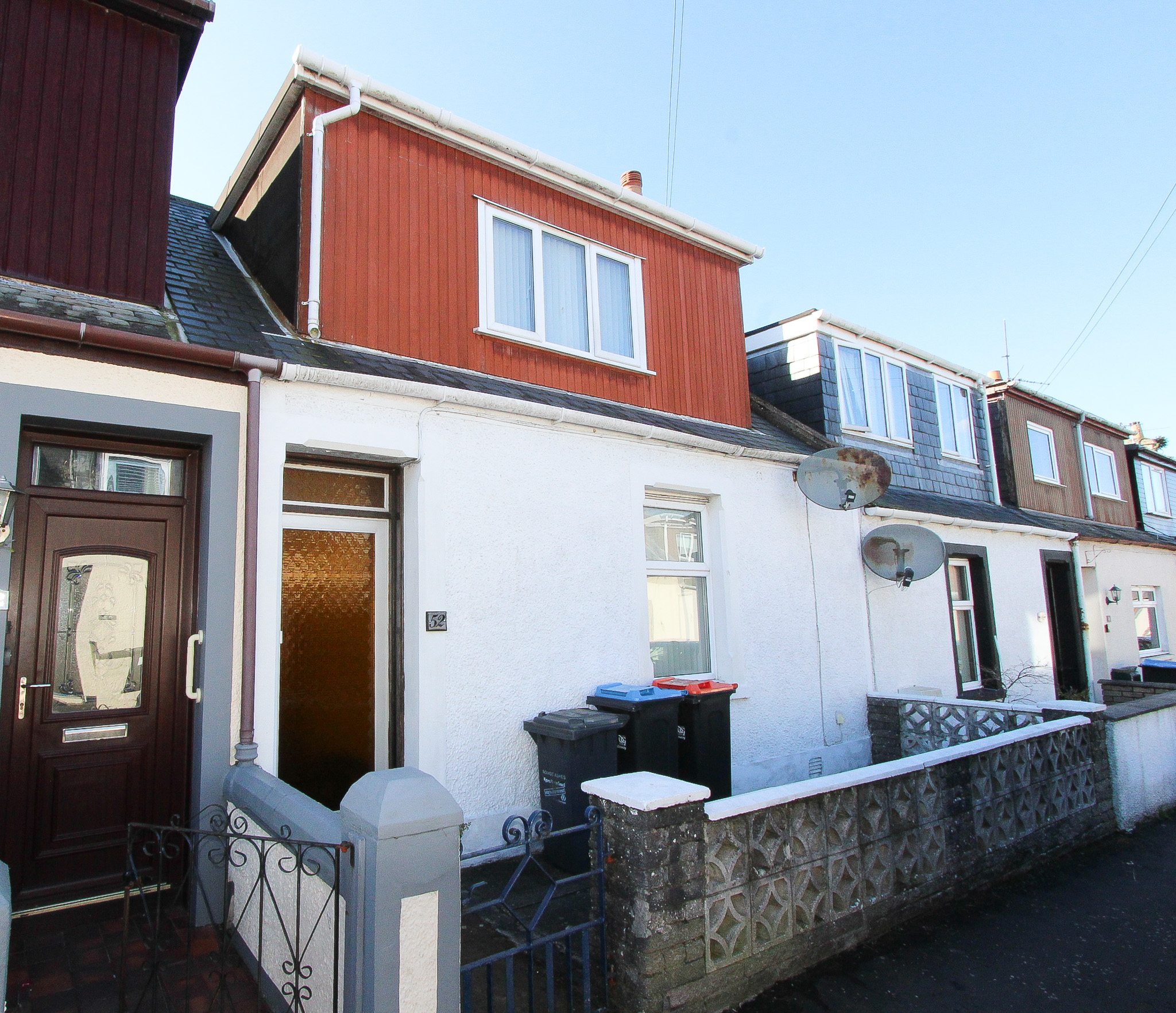 For Sale 52 Lochryan Street, Stranraer UNDER OFFER £85,000