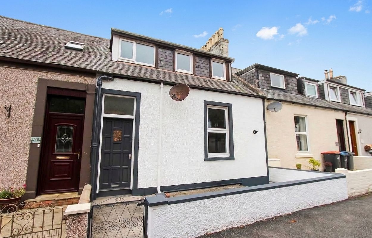 Photograph of 32 Station Street, Stranraer