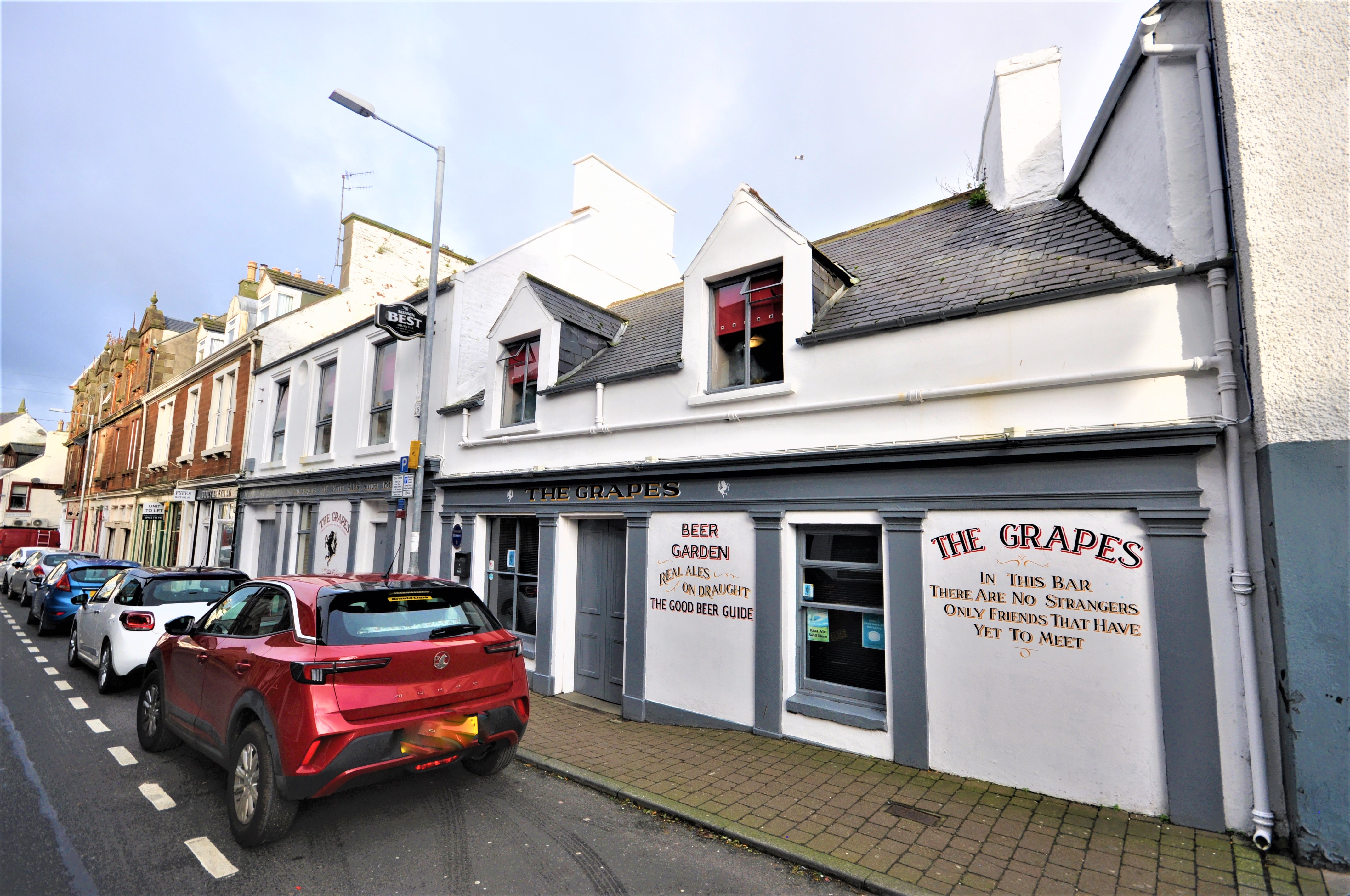 Photograph of 'The Grapes', 4-6 Bridge Street, Stranraer